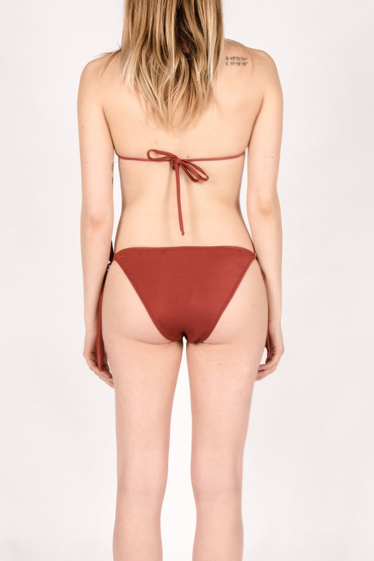 Lipsi Bronze